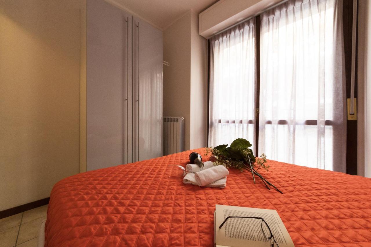 Modern Lakefront 2-Bedroom Apartment Acquaseria Esterno foto